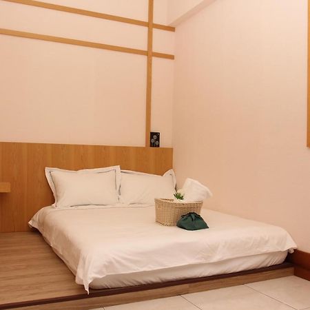 Bed and Breakfast 梨幸日和 Good Days In Liko Kaohsiung Exterior foto